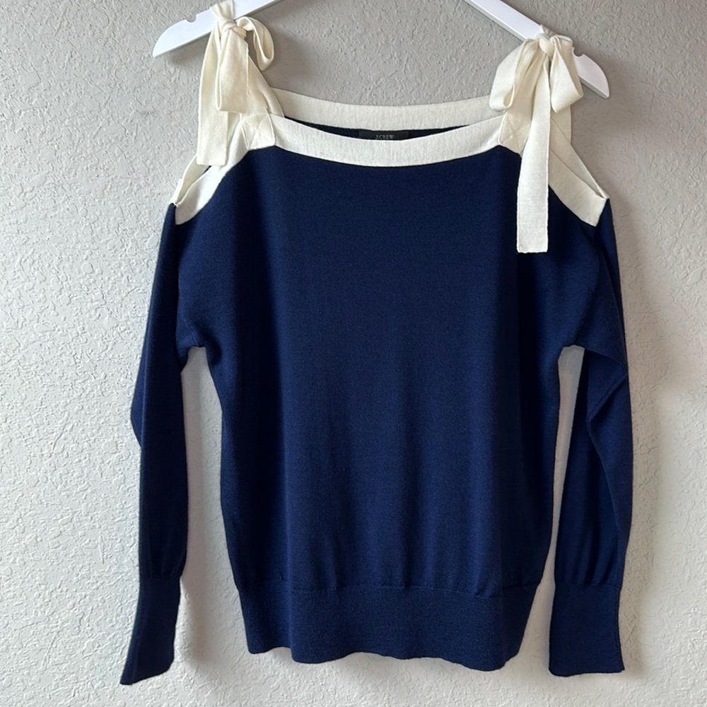 J.Crew Merino Wool‎ Tie Shoulder Sweater Size Small - Picture 2 of 11